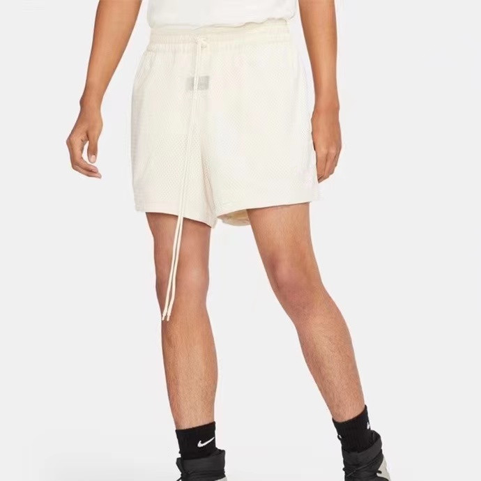 21SS Fear of God FOG GOD ESSENTIALS three-party joint double-layer basketball shorts mesh double-layer thickening, Black
21SS Fear of God FOG GOD ESSENTIALS three-party joint double-layer basketball shorts mesh double-layer thickening, Black