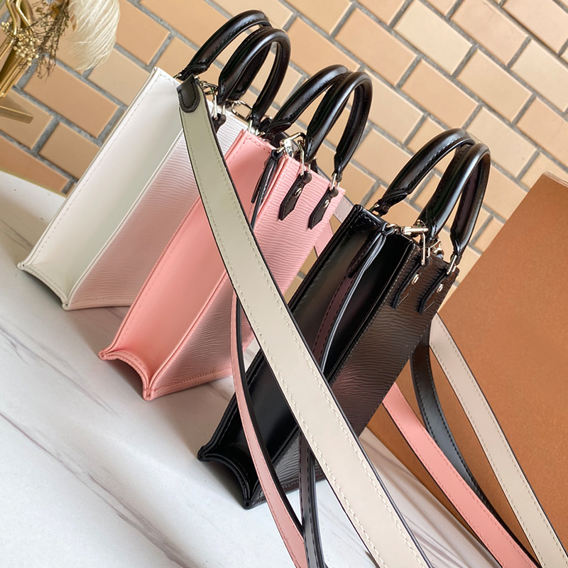 2021 Top Quality Luxurys Designers Women Saddle bag Fashion Bags Simple Plain Letter Genuine Leather Shoulder Bags Lady CrossBody Handbags, Make up postage no bag
2021 Top Quality Luxurys Designers Women Saddle bag Fashion Bags Simple Plain Letter Genuine Leather Shoulder Bags Lady CrossBody Handbags, Make up postage no bag