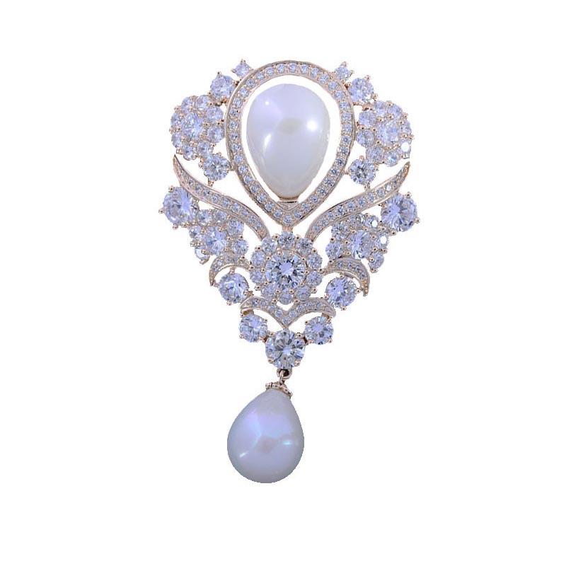 Pins, Brooches High Quality Vintage Brooch Pendant For Woman Cubic Zirconia Coat Pins With Imitation Pearl Drop In Box
Pins, Brooches High Quality Vintage Brooch Pendant For Woman Cubic Zirconia Coat Pins With Imitation Pearl Drop In Box