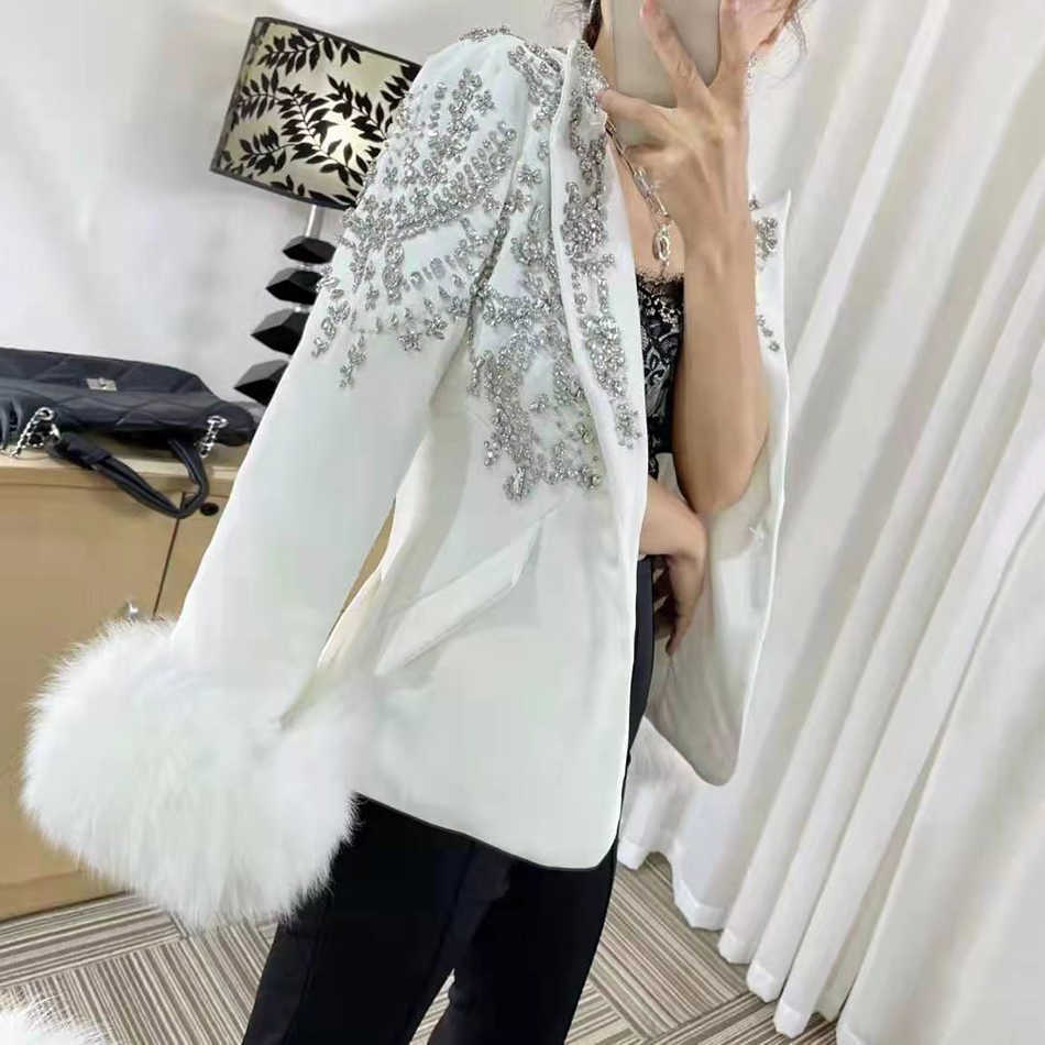 Fashion Ladies Jacket Black White Sexy V-neck Coat Diamond Decoration Removable Hair Cuff Slim 210525