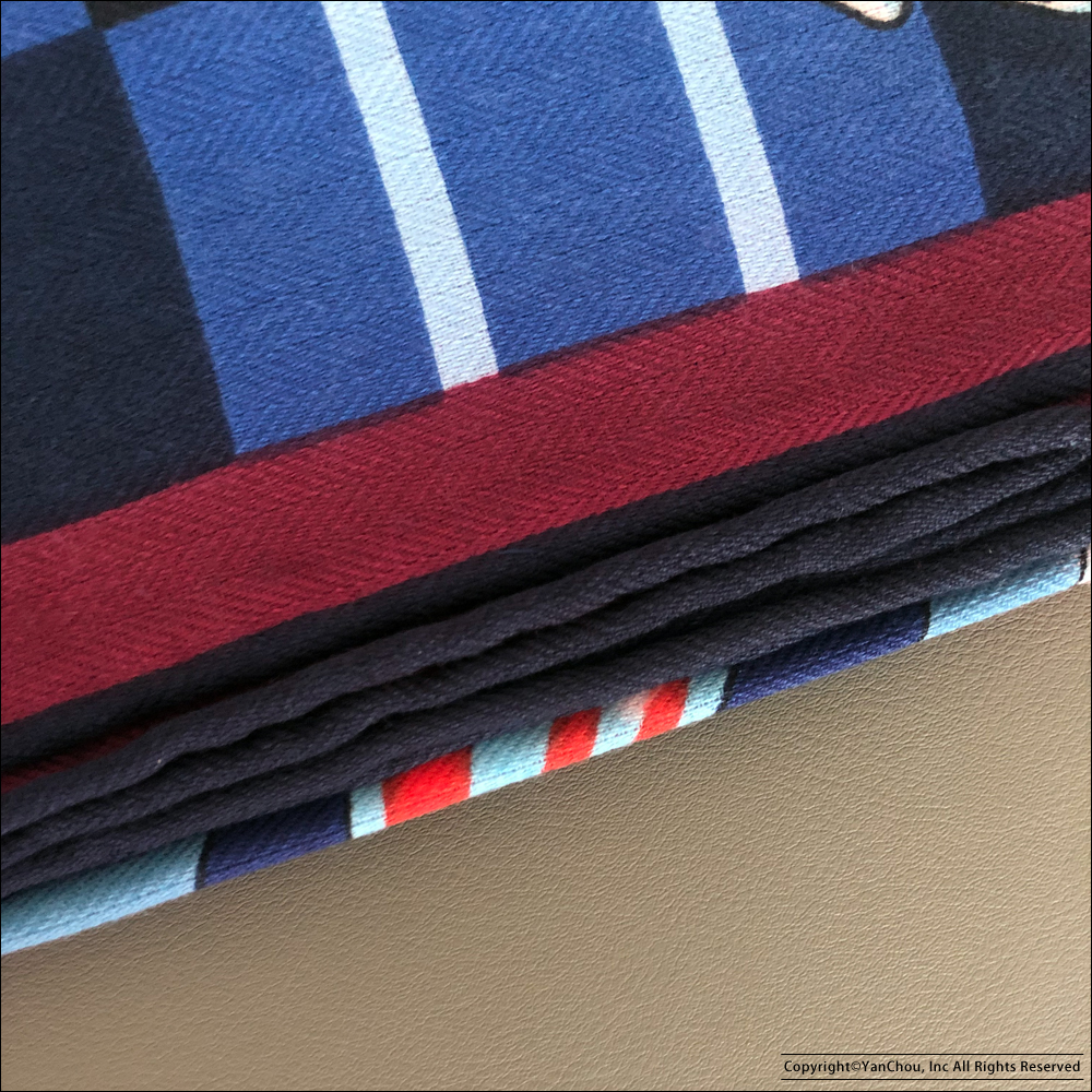 30% Silk 70% Cashmere Shawl Scarfs Vintage Horse Print Silk Scarf Hand Rolled Edges Scarf Stole Women Winter Warm Blanket