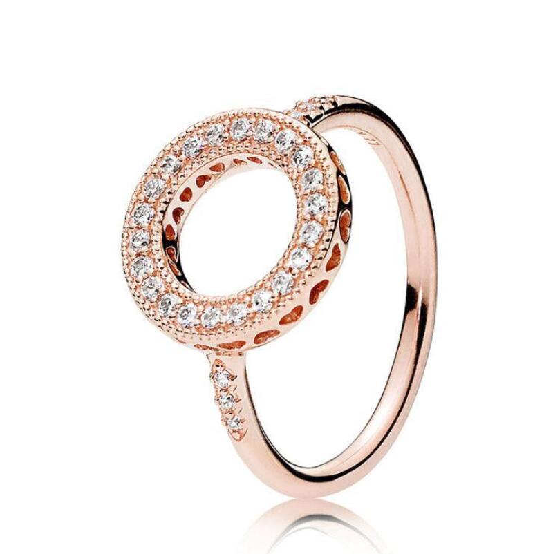925 heart-shaped halo ring CZ diamond suitable for Pandora style men and women wedding jewelry 18K gold ring exquisite
925 heart-shaped halo ring CZ diamond suitable for Pandora style men and women wedding jewelry 18K gold ring exquisite