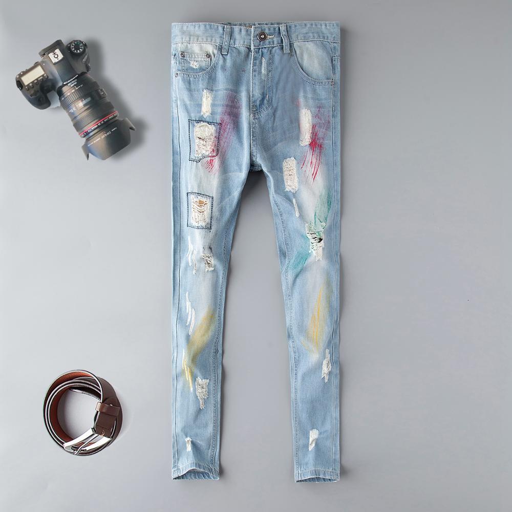 2021 New Fashion Blue Embroidery Flower Designer Zipper Wash Jeans Men High Quality Slim Denim Distressed Brand Straight Pants Jvr8
2021 New Fashion Blue Embroidery Flower Designer Zipper Wash Jeans Men High Quality Slim Denim Distressed Brand Straight Pants Jvr8