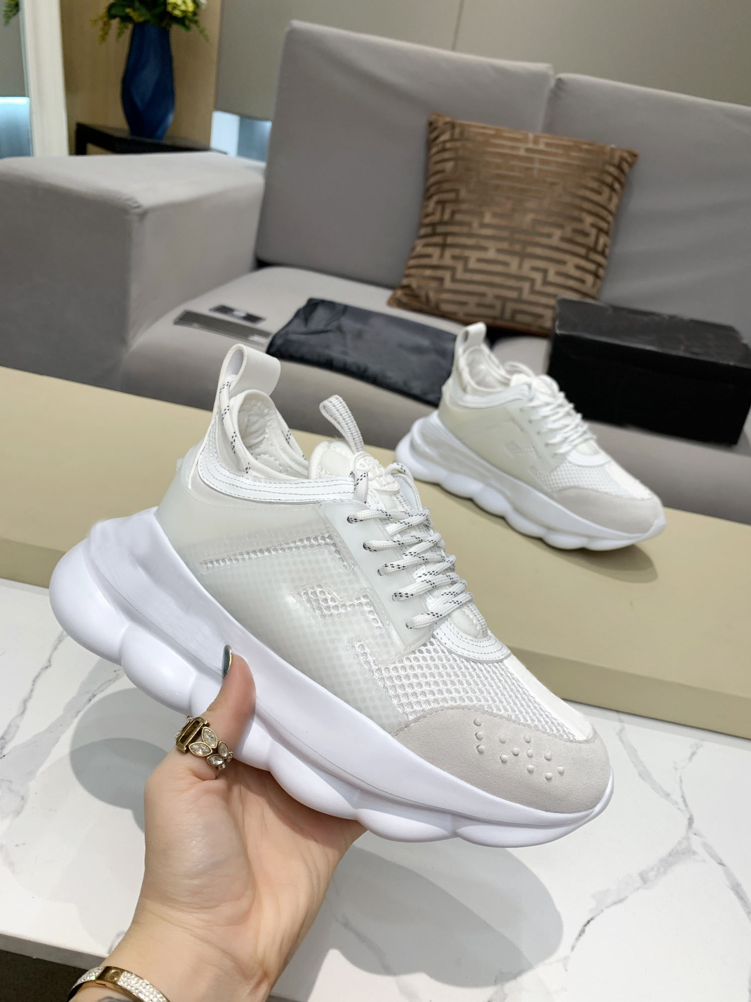 2021 CHAIN REACTION SNEAKERS Designer luxury shoes men women cusual leather outdoor shoes casual shoes, Color 27
2021 CHAIN REACTION SNEAKERS Designer luxury shoes men women cusual leather outdoor shoes casual shoes, Color 27