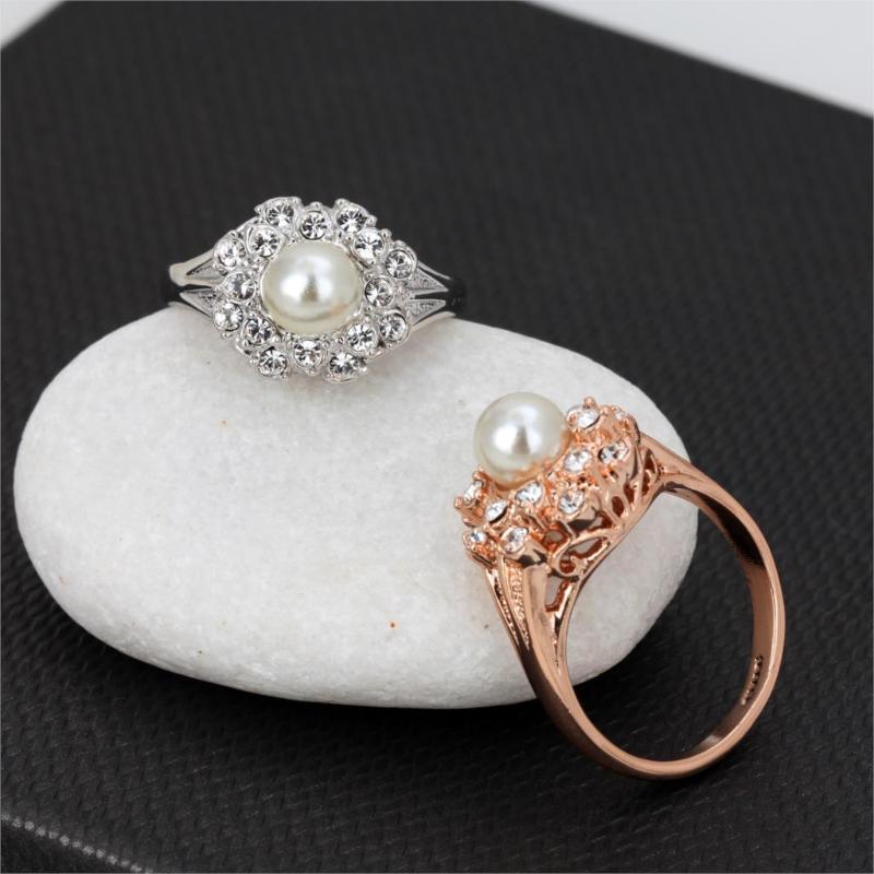 Cluster Rings Simulated Pearl Finger Ring For Women Silver Color Fashion Brand Cubic Zirconia Jewelry Wholesale DWR171, Golden;silver
Cluster Rings Simulated Pearl Finger Ring For Women Silver Color Fashion Brand Cubic Zirconia Jewelry Wholesale DWR171, Golden;silver