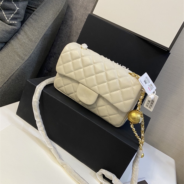 2021 New Top Sheepskin Crossbody Bag Women Luxurys Designers Bags Shoulder Bag Luxurys Designers Crossbody Bags 20*12cm 0528s, Black
2021 New Top Sheepskin Crossbody Bag Women Luxurys Designers Bags Shoulder Bag Luxurys Designers Crossbody Bags 20*12cm 0528s, Black