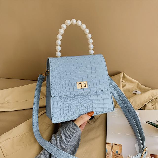 Cross Body Crocodile Pattern Pearl Tote Bag 2021 Fashion High Quality PU Leather Women's Designer Handbag Lock Shoulder Messenger, White
Cross Body Crocodile Pattern Pearl Tote Bag 2021 Fashion High Quality PU Leather Women's Designer Handbag Lock Shoulder Messenger, White