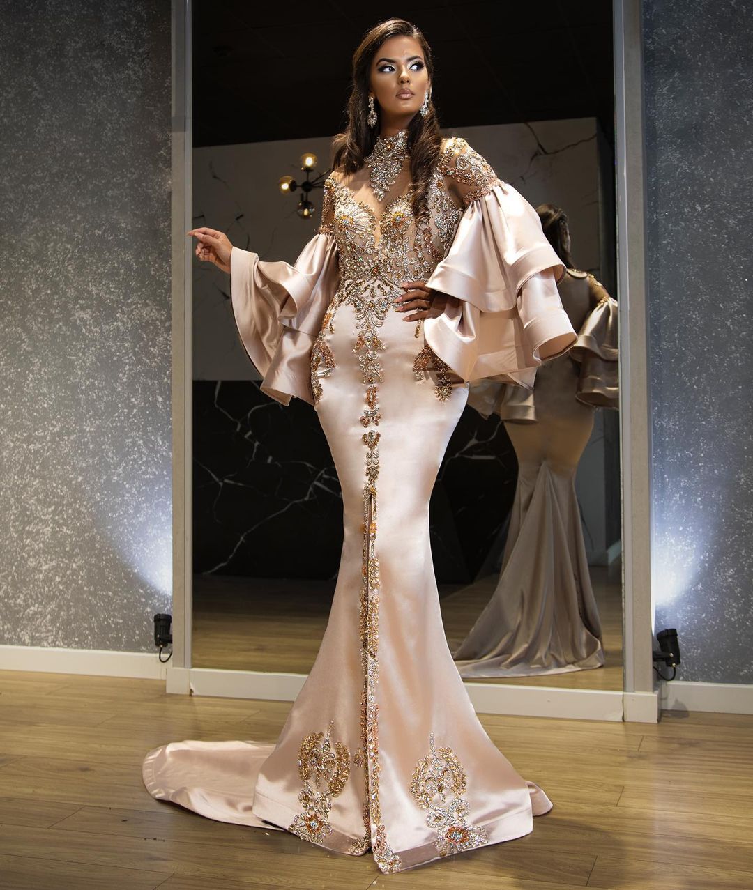 2021 Plus Size Arabic Aso Ebi Mermaid Gold Sexy Prom Dresses Crystals Beaded Lace High Split Evening Formal Party Second Reception Gowns Dress ZJ216