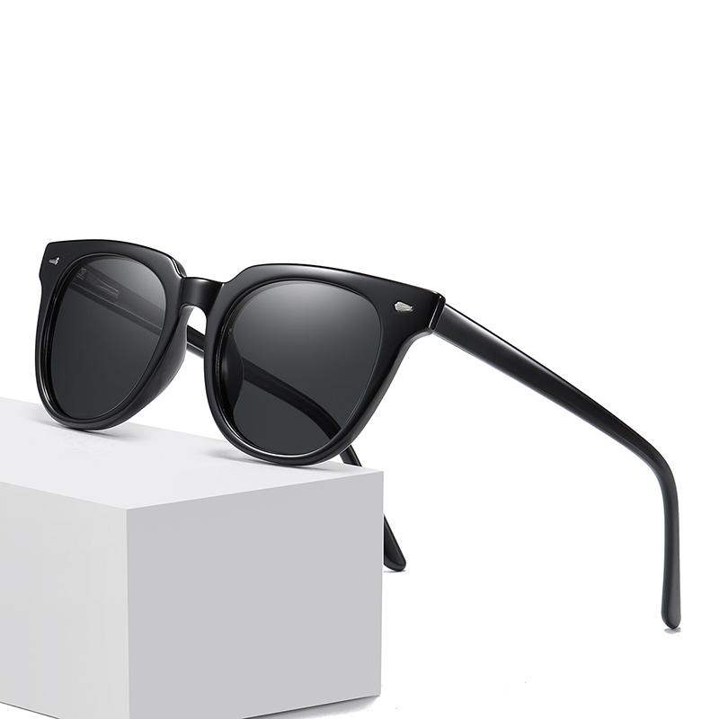 Sunglasses JULI Square For Women Men Design Fashion Male Driving Female Eyewear Zonnebril Dames 8074, White;black
Sunglasses JULI Square For Women Men Design Fashion Male Driving Female Eyewear Zonnebril Dames 8074, White;black