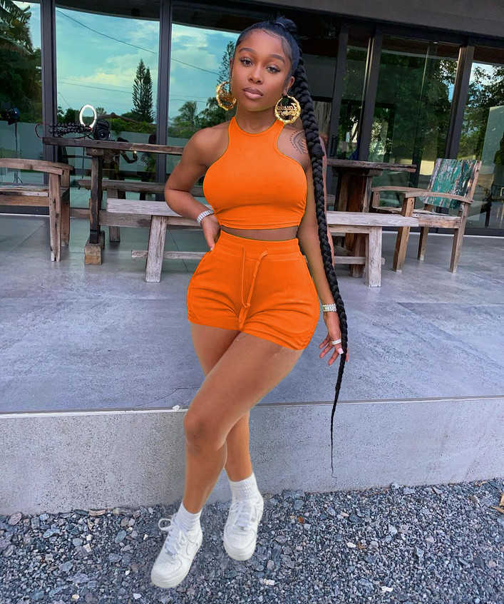 Women Tracksuits Designer Sleeveless Vest Shorts Solid Color 2 Piece Jogger Sets Yoga Outfits Clothes Plus Size Sportwear 8 Colours