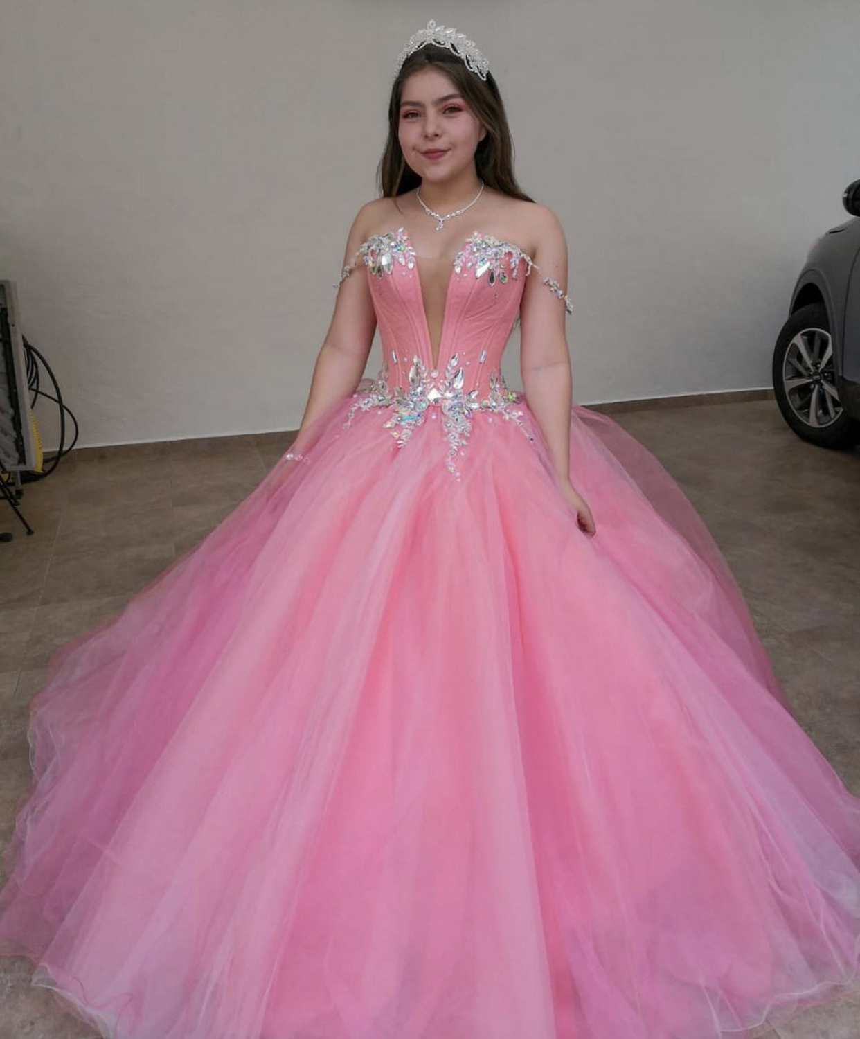 Pink 2021 Msquerade Ball Gown Quinceanera Dresses Pricess with Off the shoulder Tulle Prom sweet 16 Dress Birthday Party Attire
