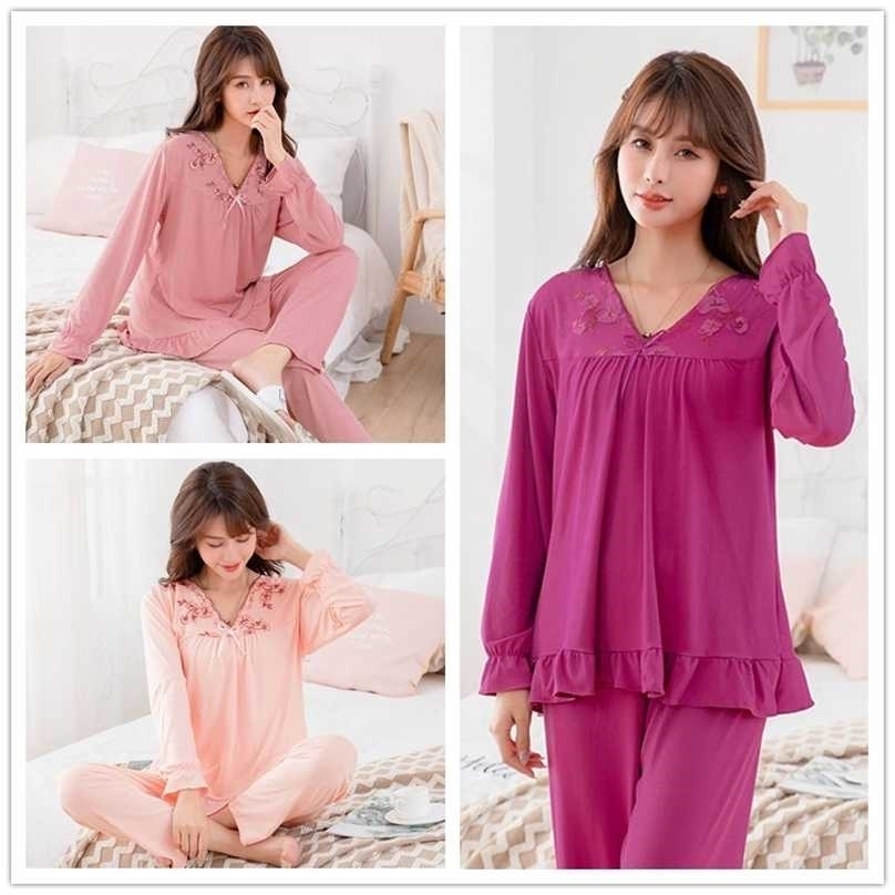 2pcs Women Ice Silk Sleepwear Set 3 Colors Homewear Nightwear Pyjamas Female Autumn V-neckSleepwear Outfits Tracksuit 211109, Ct qdm162 dousha
2pcs Women Ice Silk Sleepwear Set 3 Colors Homewear Nightwear Pyjamas Female Autumn V-neckSleepwear Outfits Tracksuit 211109, Ct qdm162 dousha