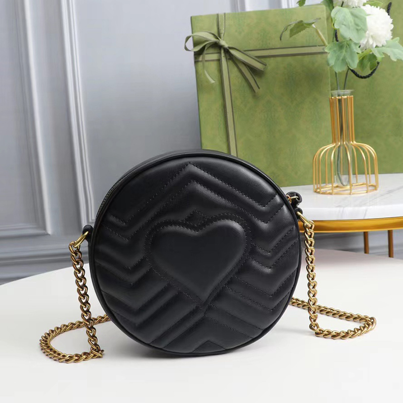 Marmont series round cake bag Marmon gold LOGO quilted chain leather shoulder messenger bag mini black and white, Plum
Marmont series round cake bag Marmon gold LOGO quilted chain leather shoulder messenger bag mini black and white, Plum