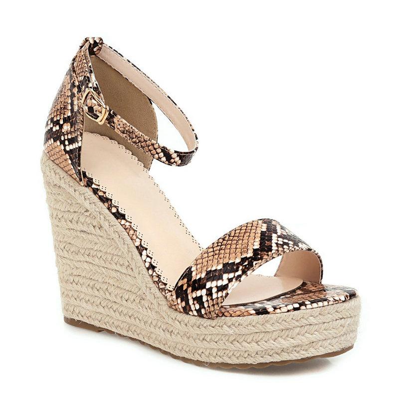 2021 Women Summer Open Toe Sandals Fashion Platform Wedges Sandals Ladies Snake Print Buckle Party Shoes Woman White Brown Black
2021 Women Summer Open Toe Sandals Fashion Platform Wedges Sandals Ladies Snake Print Buckle Party Shoes Woman White Brown Black