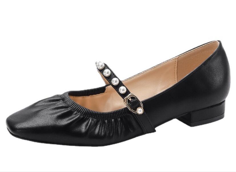 Fashion spring and autumn new square toe all-match women's shoes pearl shallow mouth flat shoes, Brown
Fashion spring and autumn new square toe all-match women's shoes pearl shallow mouth flat shoes, Brown