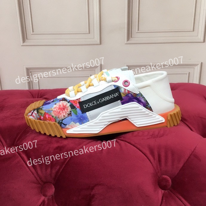 2022 Top quality boots Italy reflective height reaction sneakers Casual Shoes triple black white multi-color suede fluo tan men women Trainers 35-41, 32
2022 Top quality boots Italy reflective height reaction sneakers Casual Shoes triple black white multi-color suede fluo tan men women Trainers 35-41, 32