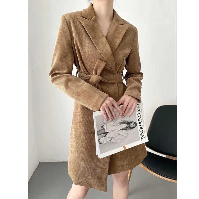 XITIMEAO Women Casual Blazer Jacket Office Lady Pockets Slim Suit Coat oOe Button Ladies Business Blazers With Belt 210602