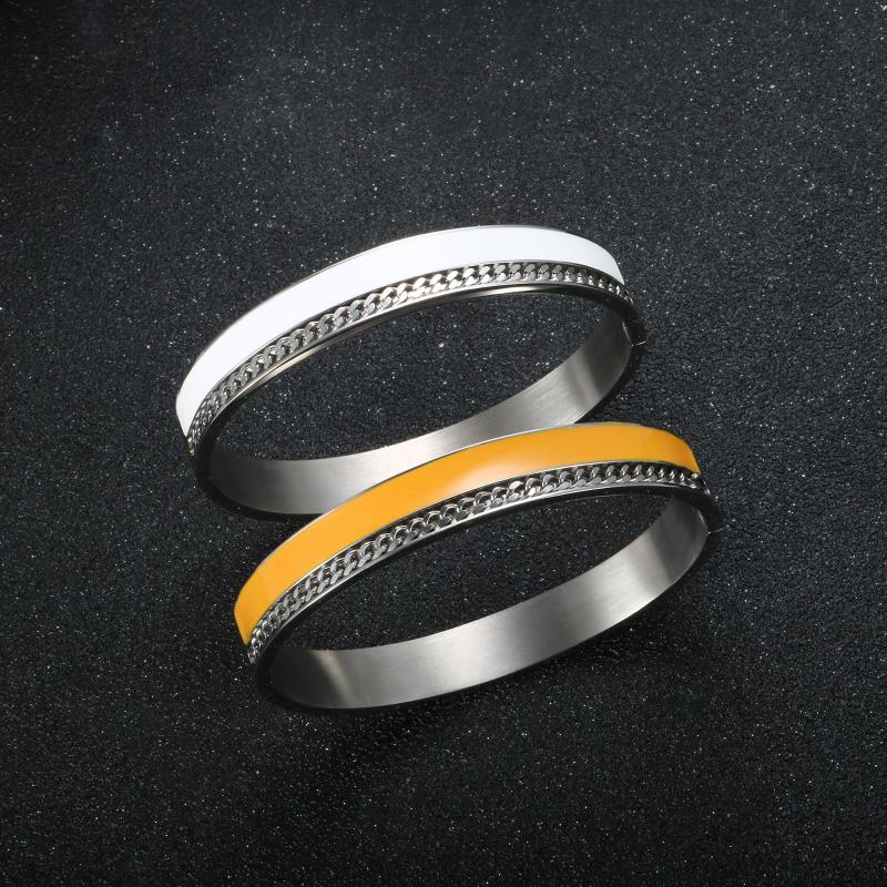 Bangle Fashion Yellow White Enamel Epoxy Women Men Bangles Lover's Stainless Steel Charm Chain With Bracelet Jewelry Gifts
Bangle Fashion Yellow White Enamel Epoxy Women Men Bangles Lover's Stainless Steel Charm Chain With Bracelet Jewelry Gifts