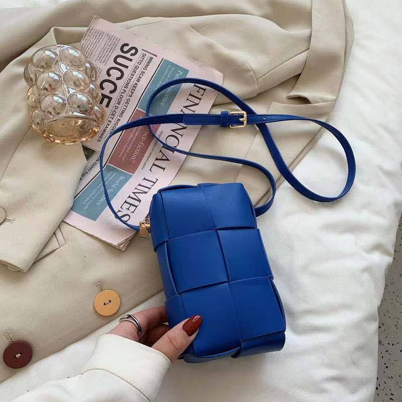 2021 High Quality Cosmetic bags Luxury Designer Cases Bags Leather Women Lady Handbag, No bag
2021 High Quality Cosmetic bags Luxury Designer Cases Bags Leather Women Lady Handbag, No bag