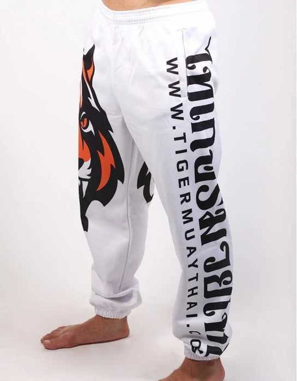 Men boxing sports fitness Tigter Muay Thai Personality Loose Large Size Thai Fist and Jogging Pants Running Fights Kickboxing G1007, Black
Men boxing sports fitness Tigter Muay Thai Personality Loose Large Size Thai Fist and Jogging Pants Running Fights Kickboxing G1007, Black