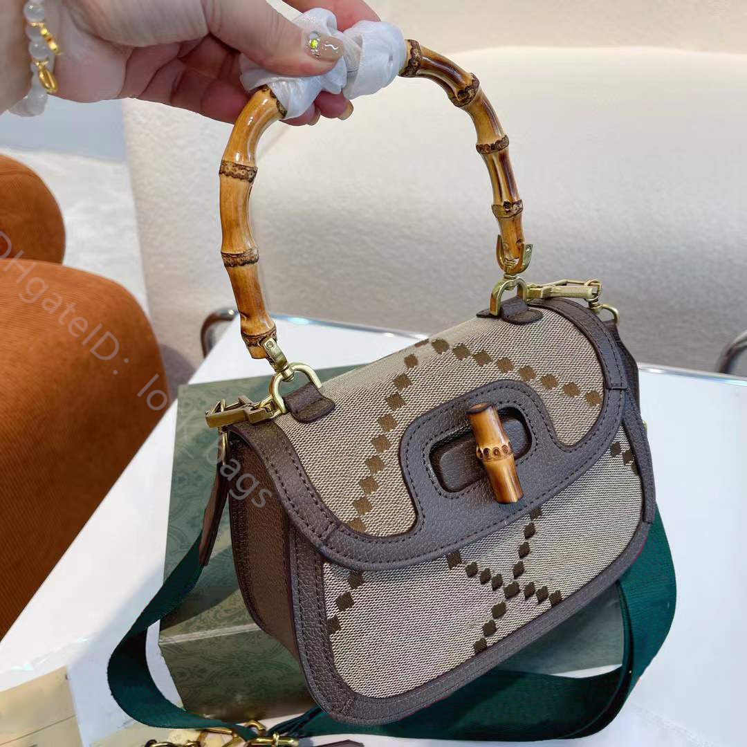 Clutch women letter saddle bags lady fashion shoulder cross body bamboo handbags handle hasp top quality messenger plain totes flaps coin purse popular new wallets, Style q
Clutch women letter saddle bags lady fashion shoulder cross body bamboo handbags handle hasp top quality messenger plain totes flaps coin purse popular new wallets, Style q