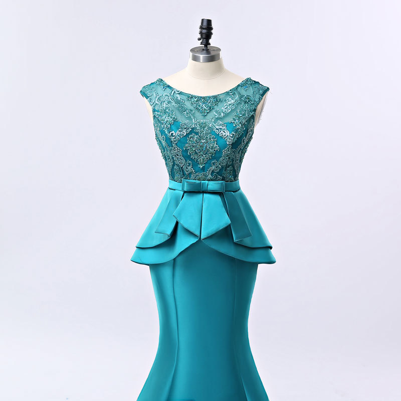 Elegant Women Mermaid Formal Evening Dresses 2021 Sexy Backless Lace Appliqued Plus Size Prom Dress Occasion Party Gowns Tank Robe de soriee mariage