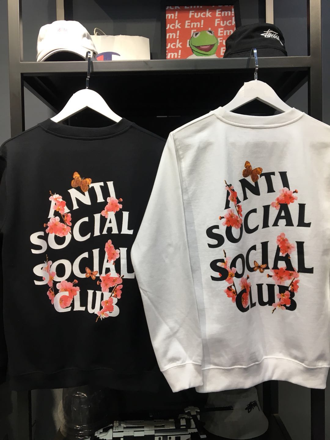 2021 Mens fashion high quality Sweatshirt mens designer autumn winter printed Sweatshirt womens cotton Hoodie Sweatshirt
2021 Mens fashion high quality Sweatshirt mens designer autumn winter printed Sweatshirt womens cotton Hoodie Sweatshirt