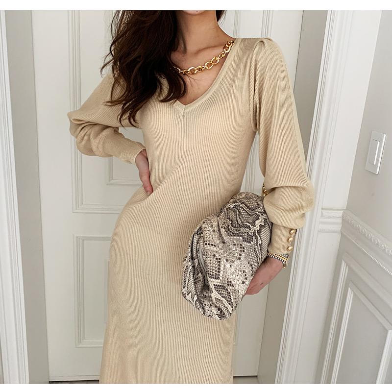 Casual Dresses One-Piece Women Winter Sweater Dress Korean Chic V-Neck Thick Knitted Vintage Slim Woman Knitting Office Midi Lady, Black
Casual Dresses One-Piece Women Winter Sweater Dress Korean Chic V-Neck Thick Knitted Vintage Slim Woman Knitting Office Midi Lady, Black