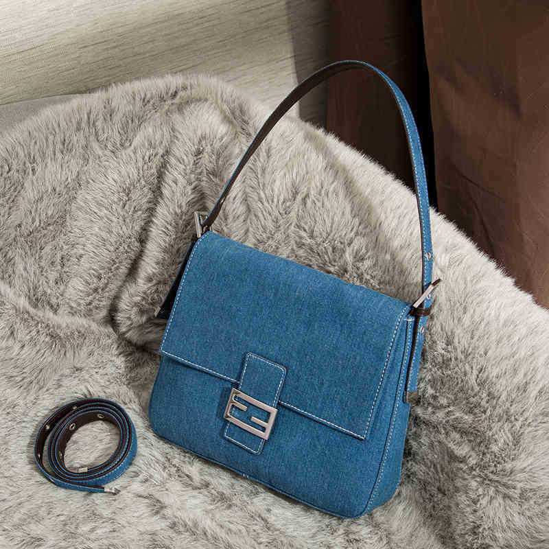 Women Luxurys Designers Bags 2021 designer handbags Multi Pochette Crossbody Bag Zhouzhoubao123 Louisbags_18 Hanghhangbag Niche Denim Mid An
Women Luxurys Designers Bags 2021 designer handbags Multi Pochette Crossbody Bag Zhouzhoubao123 Louisbags_18 Hanghhangbag Niche Denim Mid An