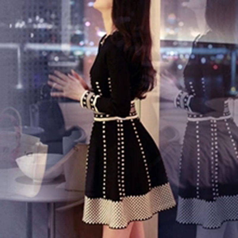2021 New Spring Female Style Was Fashionable Fine Little Fragrance Mesh Wind Background Seamrthick Dressfemale Elegant Wild Autumn K4m2, Black.
2021 New Spring Female Style Was Fashionable Fine Little Fragrance Mesh Wind Background Seamrthick Dressfemale Elegant Wild Autumn K4m2, Black.
