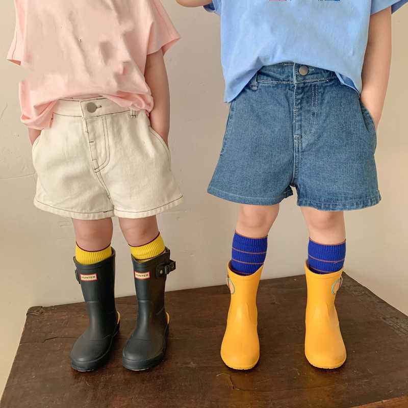 Korean style summer fashion denim shorts for boys and girls cotton loose all-match 210615, Blue 
Korean style summer fashion denim shorts for boys and girls cotton loose all-match 210615, Blue