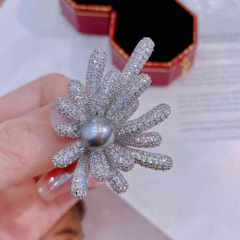 Fireworks Stars Gorgeous Brooch High-grade Temperament Versatile Suit Coat Fashion Natural Pearl Pin