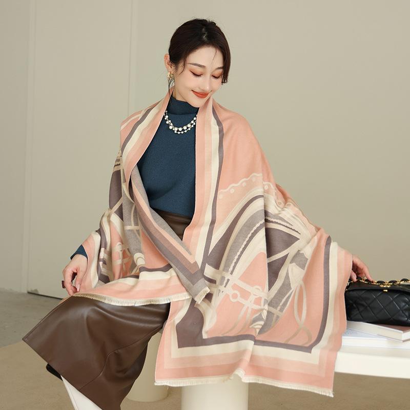 Scarves Designer Thick Women Cashmere Winter Pashmina Scarf Print Warm Shawl Wrap Hijab Female Echarpe Blanket Stoles 2021
Scarves Designer Thick Women Cashmere Winter Pashmina Scarf Print Warm Shawl Wrap Hijab Female Echarpe Blanket Stoles 2021