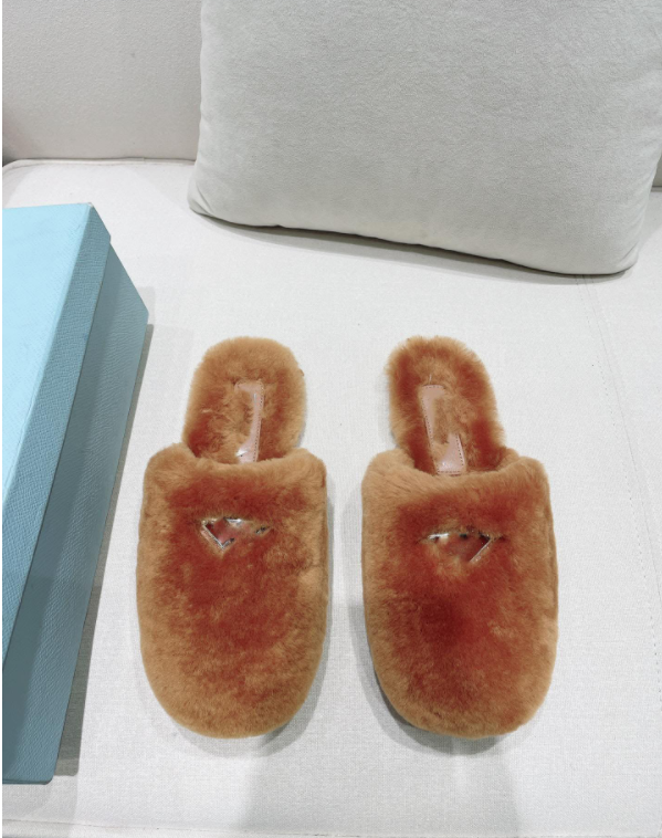 2022 Top Designer Womens Slippers Ladies Wool Slides Winter Fur Fluffy Furry Warm Letters Sandals Comfortable Fuzzy Girl Flip Flop Slipper, Black
2022 Top Designer Womens Slippers Ladies Wool Slides Winter Fur Fluffy Furry Warm Letters Sandals Comfortable Fuzzy Girl Flip Flop Slipper, Black
