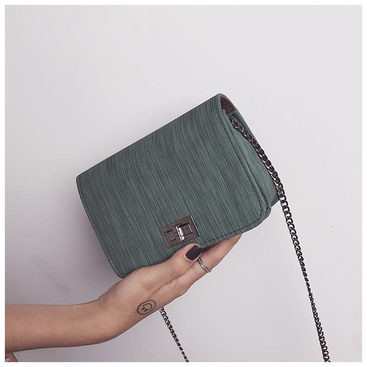 Women Shoulder Bag 2021 Luxury Handbags Women Bags Designer Version Luxury Wild Girls Small Square Messenger Bag Bolsa Feminina, Black
Women Shoulder Bag 2021 Luxury Handbags Women Bags Designer Version Luxury Wild Girls Small Square Messenger Bag Bolsa Feminina, Black