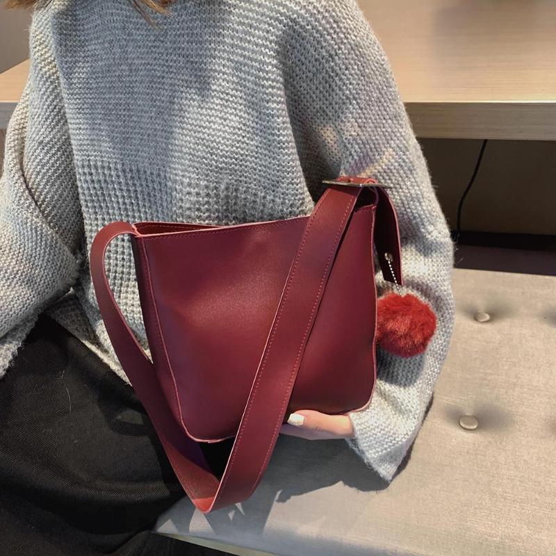 Hot Sale Handbags Skillful Manufacture Women PU Leather Shoulder Crossbody Bag Fashion Large Capacity Bucket Handbag, Black
Hot Sale Handbags Skillful Manufacture Women PU Leather Shoulder Crossbody Bag Fashion Large Capacity Bucket Handbag, Black