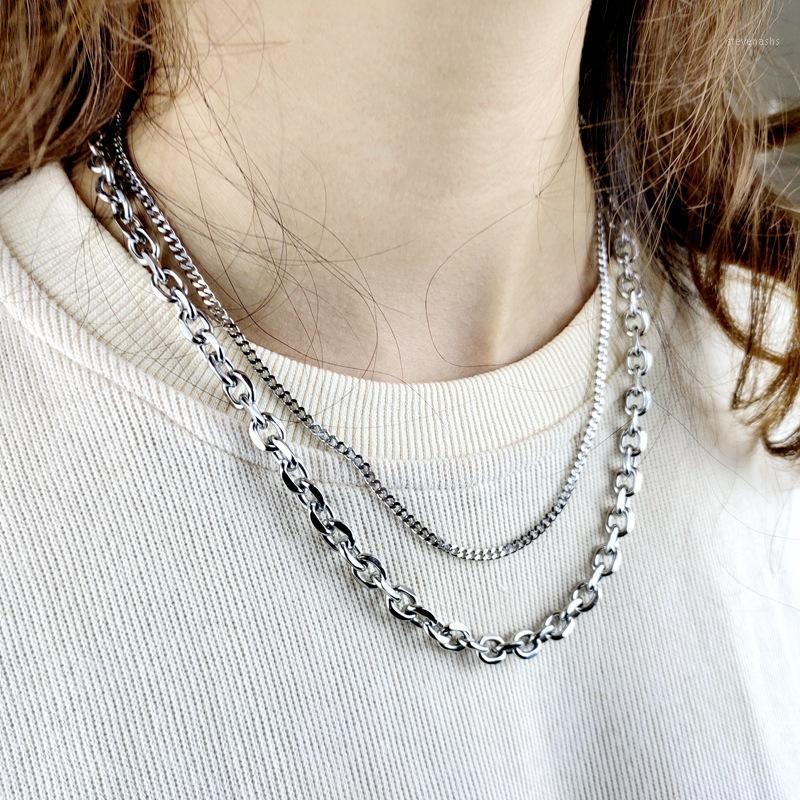 Chains Double Design Word OT Buckle Clavicle Chain Light And Simple Titanium Steel Necklace Men Women Hip-hop Personality
Chains Double Design Word OT Buckle Clavicle Chain Light And Simple Titanium Steel Necklace Men Women Hip-hop Personality