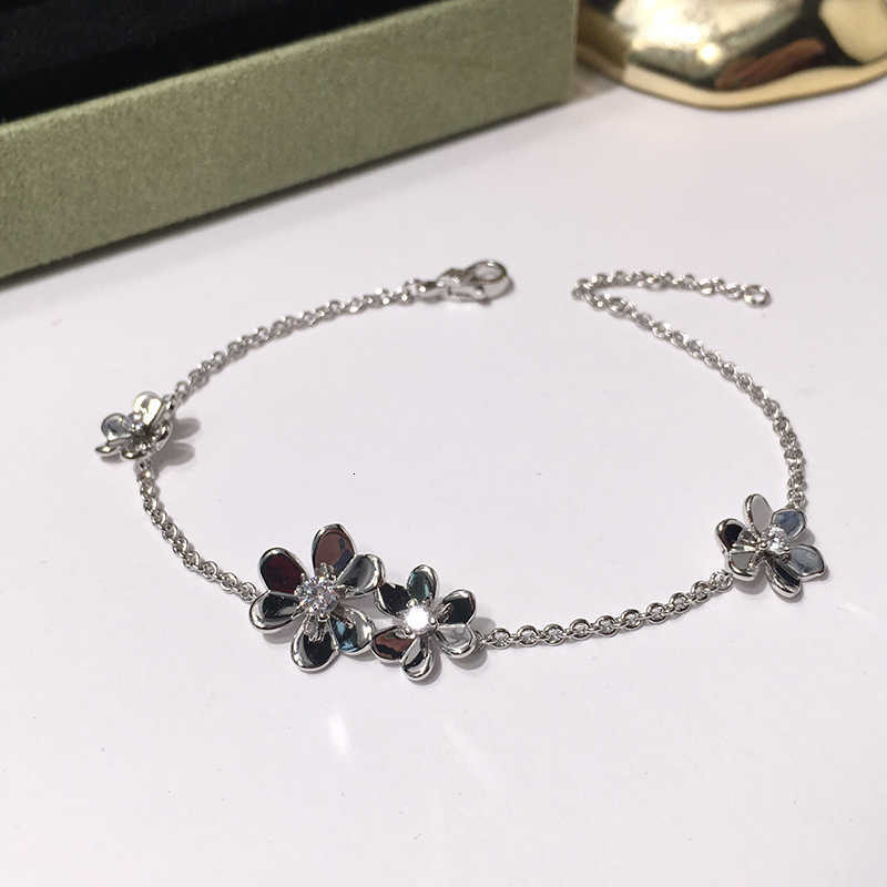 Brand Pure 925 Sterling Silver Clover Bracelet Womens Lucky Charm Jewelry Z250910