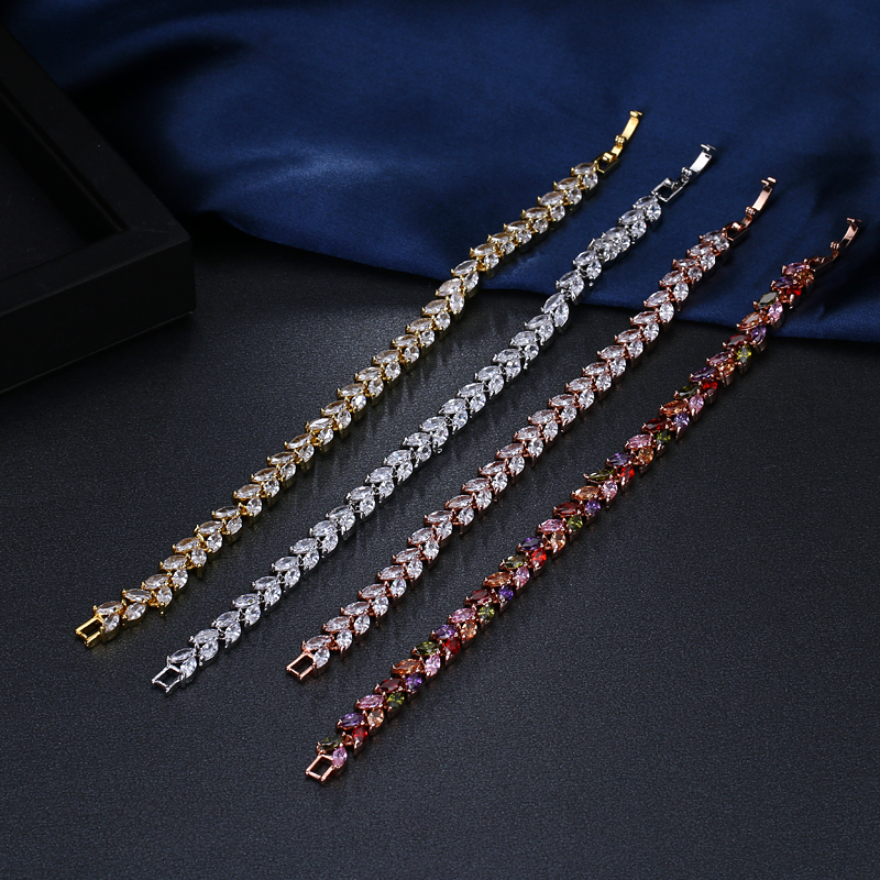 New Fashion Olive Leaf Chain Bracelet Iced Out Cubic Zirconia Bangle Bracelets Women Wedding Engagement Party Aniversary Jewelry for Bridal