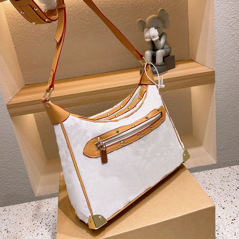 Original quality genuine leather underarm shoulder bag crescent crossbody bag Designer woman handbag, Not sale
Original quality genuine leather underarm shoulder bag crescent crossbody bag Designer woman handbag, Not sale