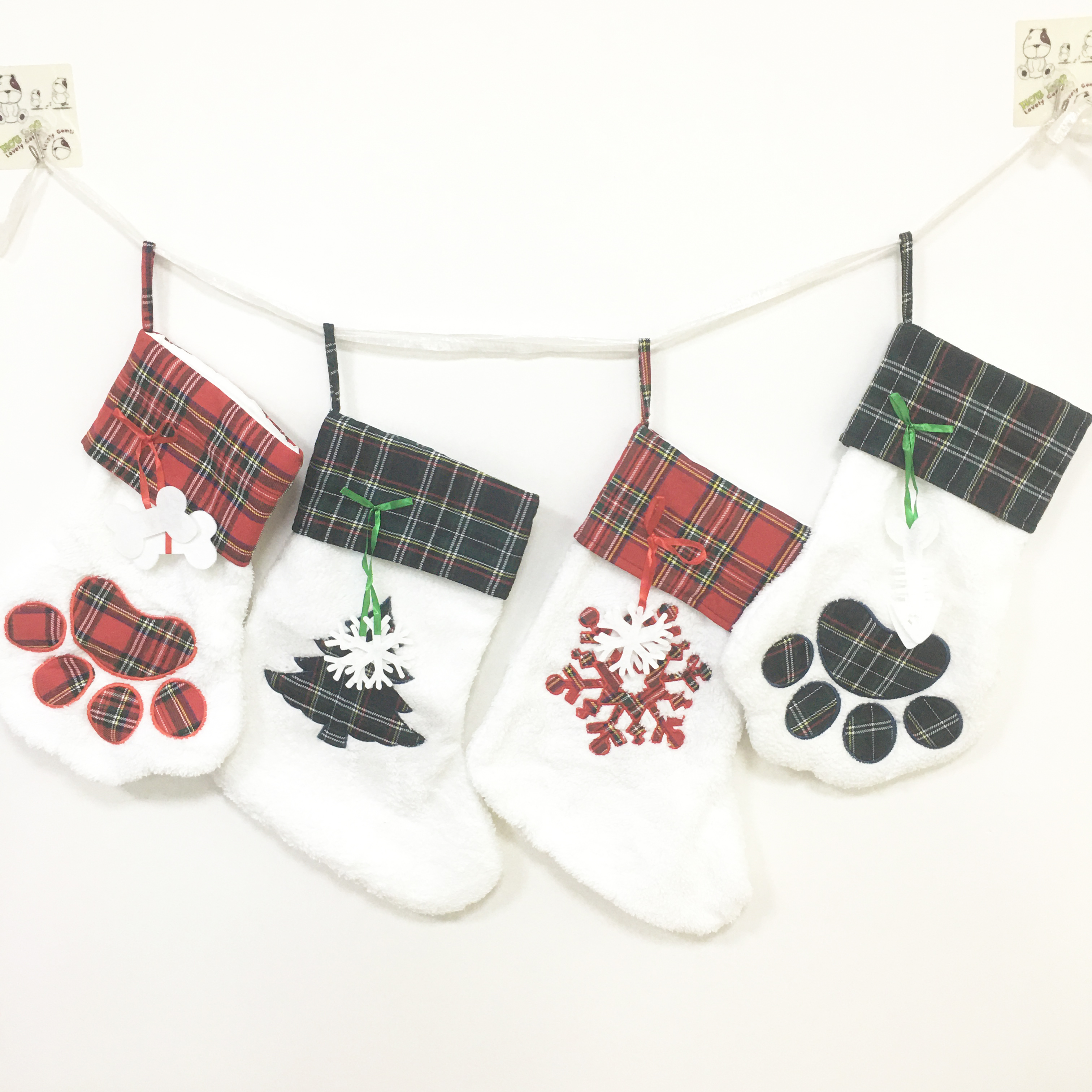 Christmas Stocking Pet Cat Paw Sock Cotton Red Grid Stockings Xmas Tree Hanging Pendent Children Candy Gift Bag
Christmas Stocking Pet Cat Paw Sock Cotton Red Grid Stockings Xmas Tree Hanging Pendent Children Candy Gift Bag