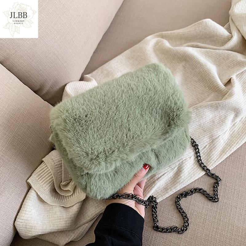 Fashion Plush Chain Women Shoulder Bags Designer Candy Female Crossbody Bags Luxury Fur Crossbody Bag Small Flap Lady Purse 2021, Khiki
Fashion Plush Chain Women Shoulder Bags Designer Candy Female Crossbody Bags Luxury Fur Crossbody Bag Small Flap Lady Purse 2021, Khiki