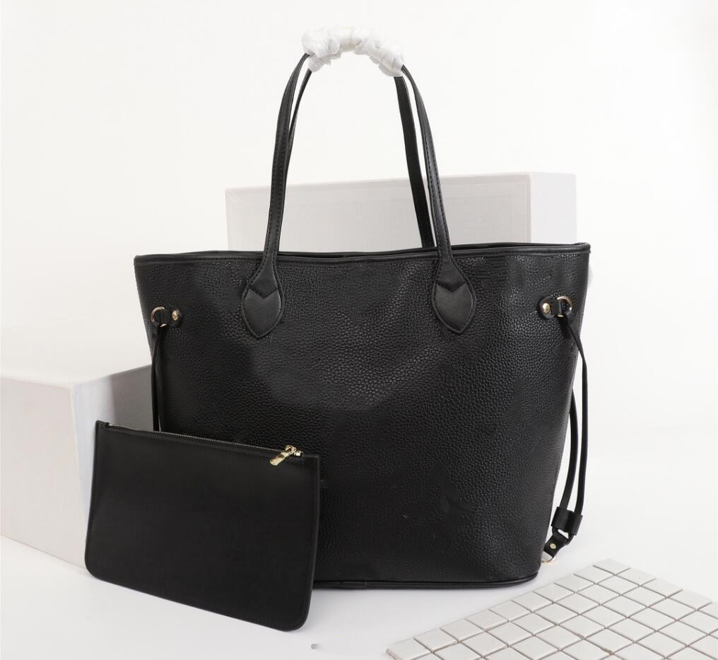 Designer Bags fashionable high-quality genuine leather shopping bag Handbags with a zipper handbag, Red
Designer Bags fashionable high-quality genuine leather shopping bag Handbags with a zipper handbag, Red