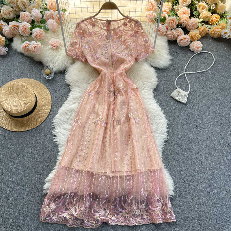 DEAT Summer Arrivals Round Collar Short Sleeve High Waist Embroidery Slim Vintage A-line Long Dress MZ731 210709