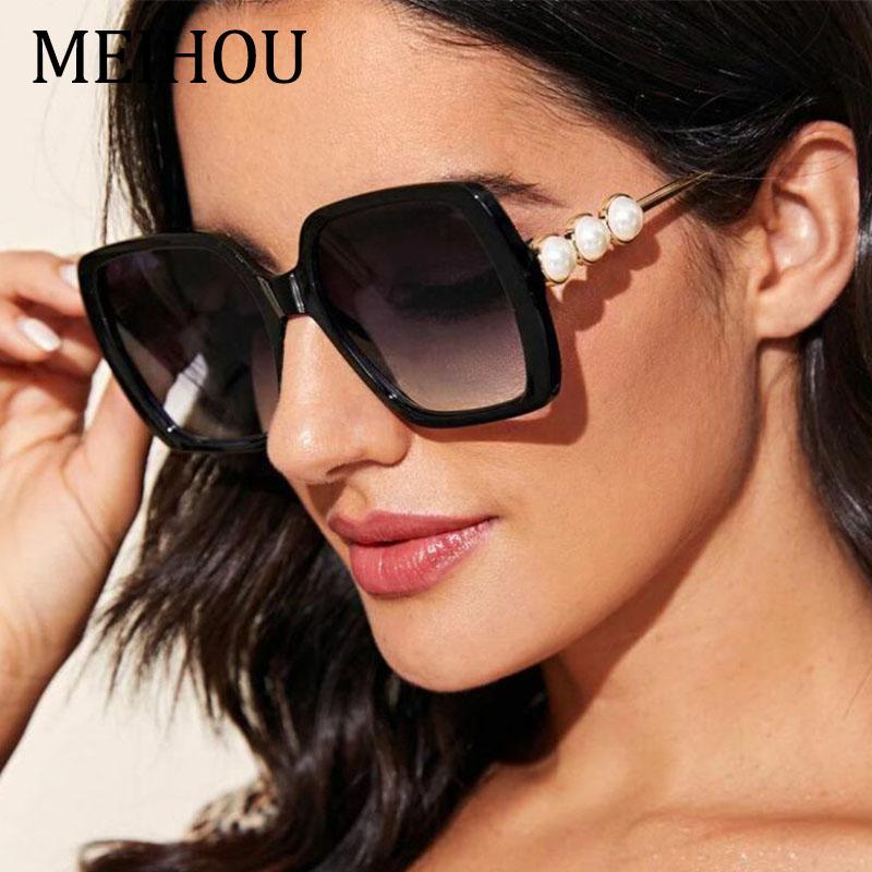 Sunglasses Vintage Square Pearl Women's Sun Glasses High Quality Black Female Big Frame Gradient Lens
Sunglasses Vintage Square Pearl Women's Sun Glasses High Quality Black Female Big Frame Gradient Lens
