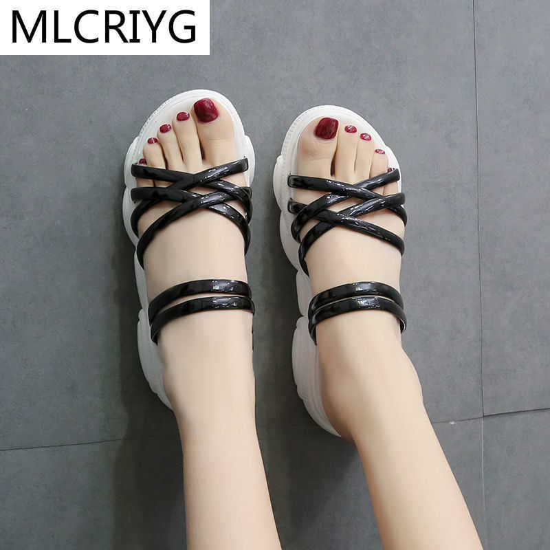 2021 Woman Shoes Summer New Sandals Open Toe Beach Outdoor Walking Platform Women's Comfortable Casual Slippers Y0721, Black
2021 Woman Shoes Summer New Sandals Open Toe Beach Outdoor Walking Platform Women's Comfortable Casual Slippers Y0721, Black