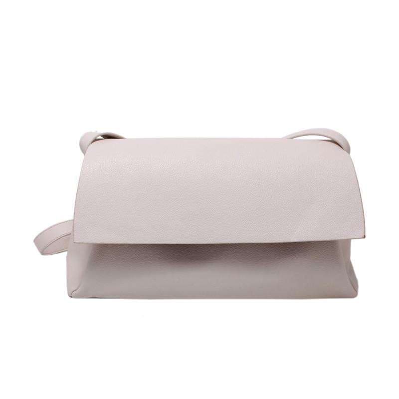 2021 Women Shoulder Bag Small New Youth Crossbody Bag Soft Simple Designer Artificial Leather Waterproof White, Black 
2021 Women Shoulder Bag Small New Youth Crossbody Bag Soft Simple Designer Artificial Leather Waterproof White, Black