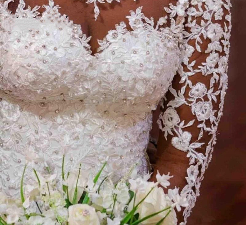 Vintage African Lace Mermaid Wedding Dress Crystals Beaded Appliques Tulle Long Sleeve Formal Bridal Gowns Buttons Sheer Back Long Train Bride Dresses