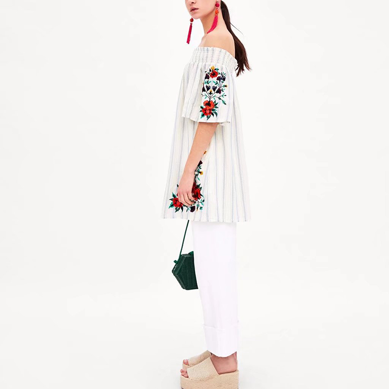 summer casual floral embroidery off shoulder mini dress feminina cotton dress straight loose striped female dress, Black;gray
summer casual floral embroidery off shoulder mini dress feminina cotton dress straight loose striped female dress, Black;gray