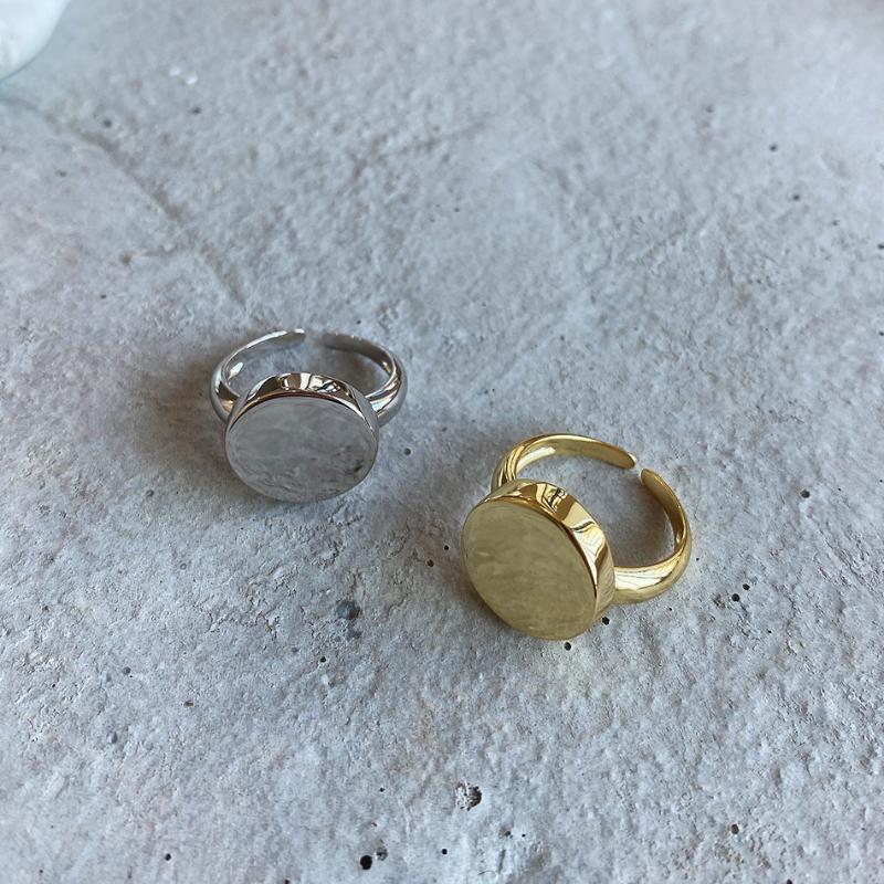 Cluster Rings 1pc 100% Authentic 925 Sterling Silver Jewelry Glossy White/Gold Heavy Round Ring Adjust Women's TL J1383
Cluster Rings 1pc 100% Authentic 925 Sterling Silver Jewelry Glossy White/Gold Heavy Round Ring Adjust Women's TL J1383